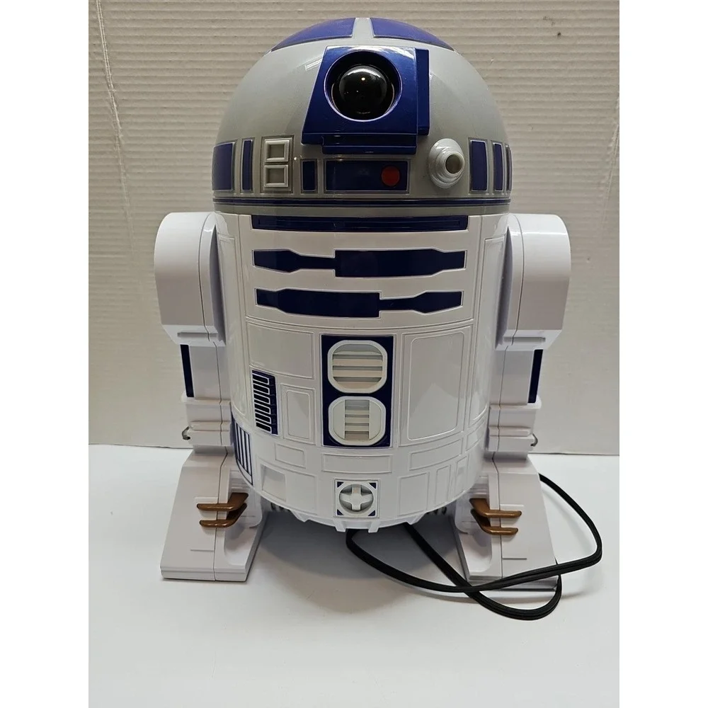 Star Wars R2-D2 Popcorn Maker By Uncanny Brands....tested